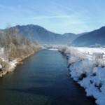 Fluss Direkt neben dem Haus